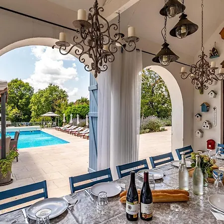 Sleeps 14 Pool Wifi *